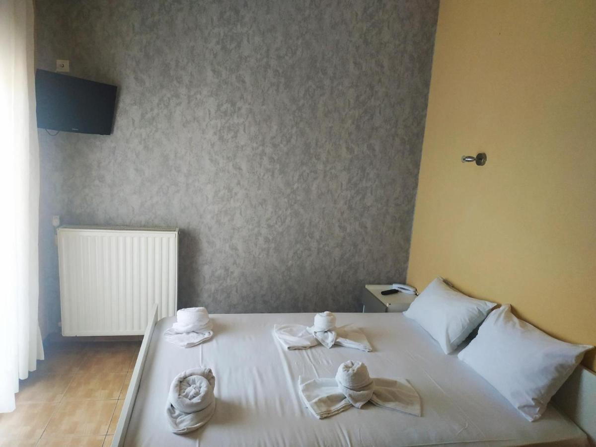 Vosporos Hotel Комотіні Екстер'єр фото