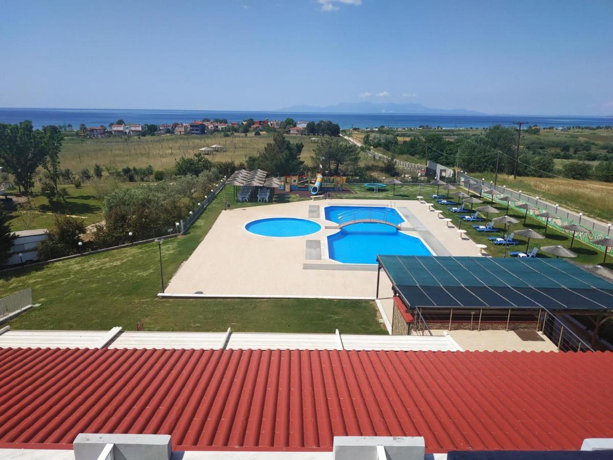 Vosporos Hotel Комотіні Екстер'єр фото